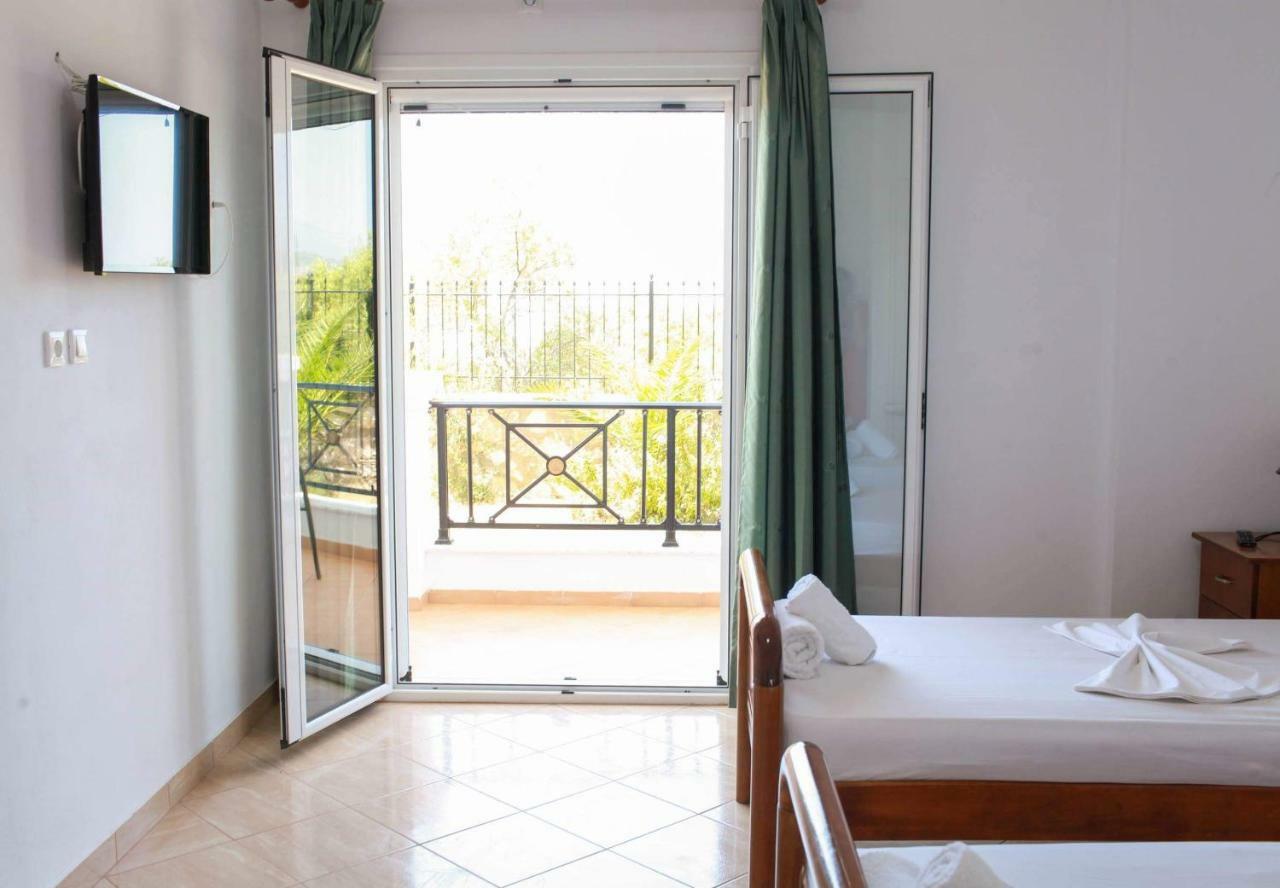 Mihalis Apartment