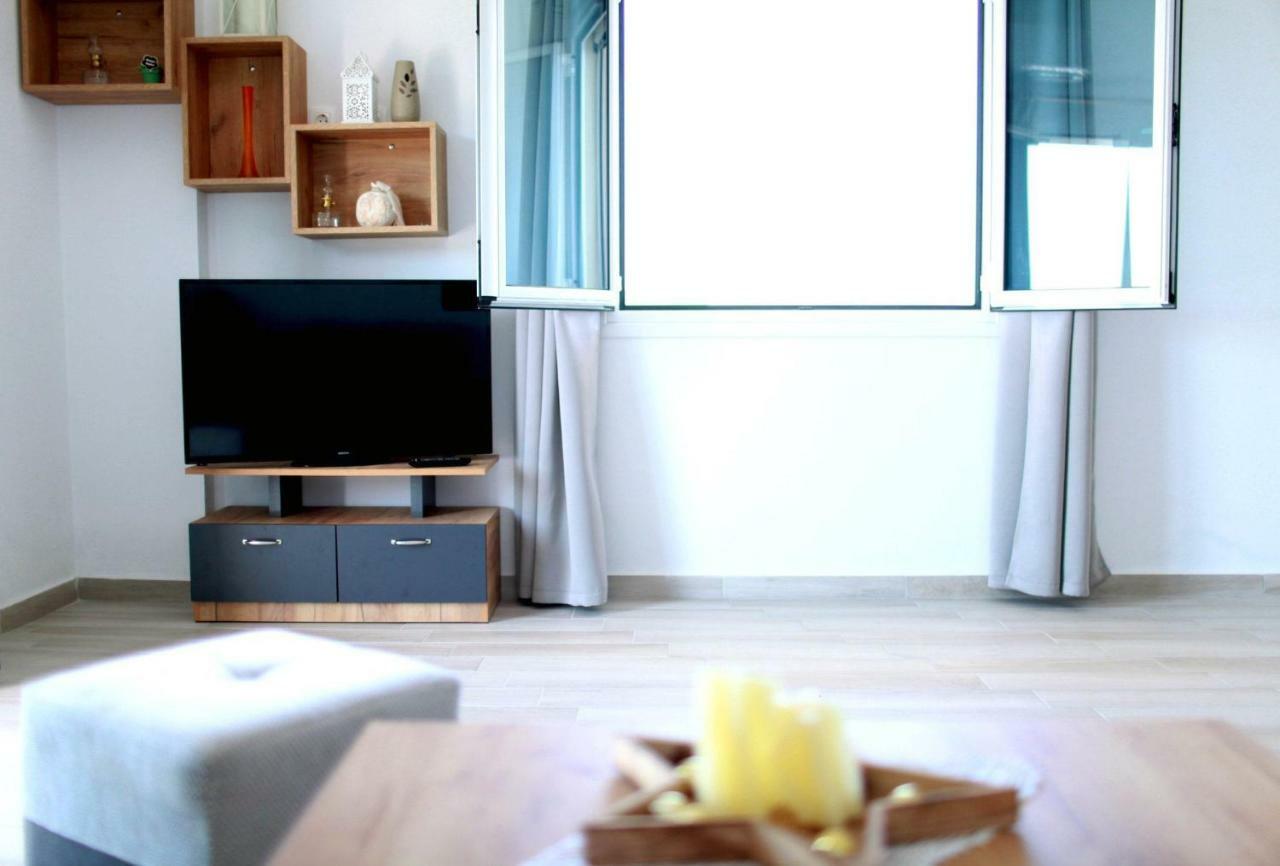 Apartment Mihalis *