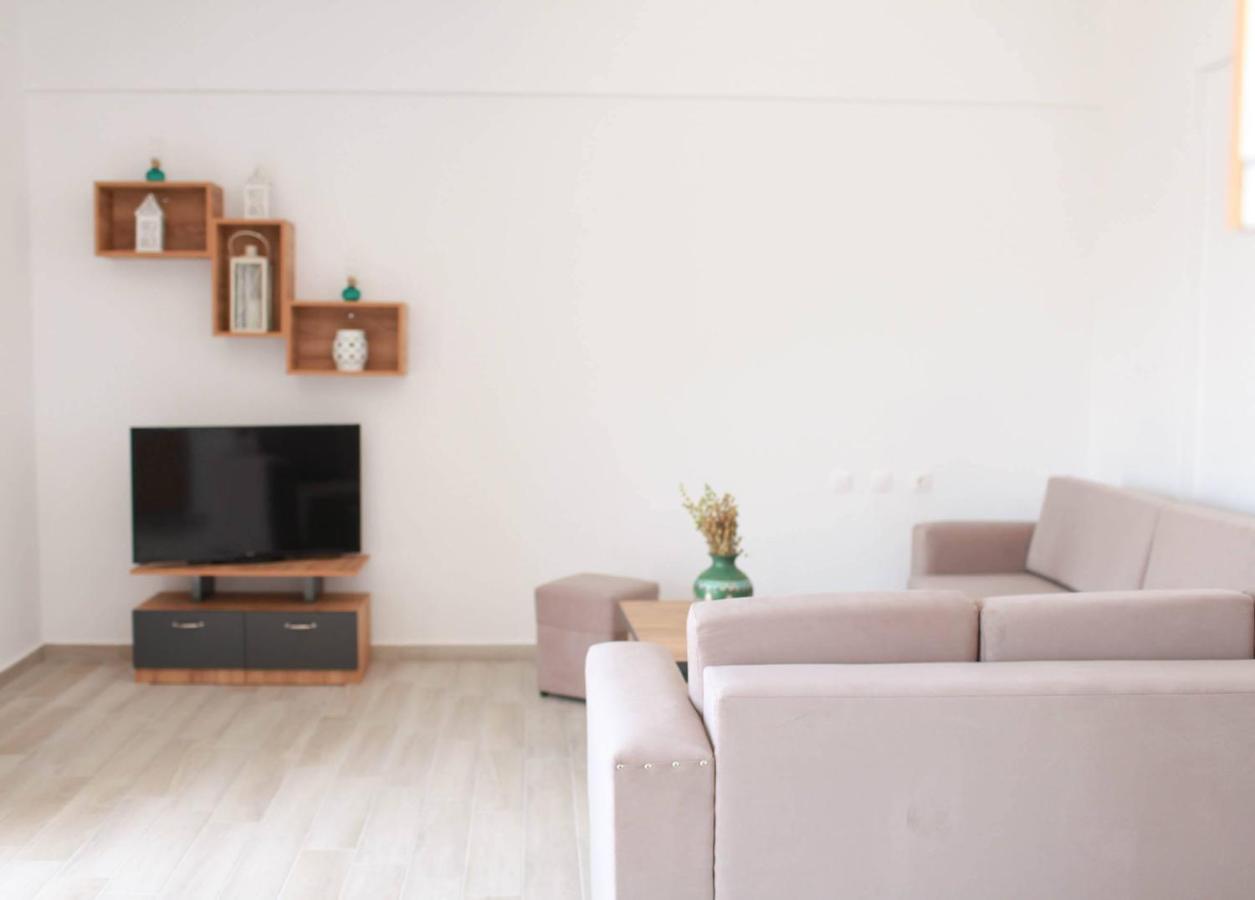 Mihalis Apartment *
